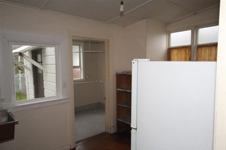 Photo of property in 16 Peter Street, Caversham, Dunedin, 9012