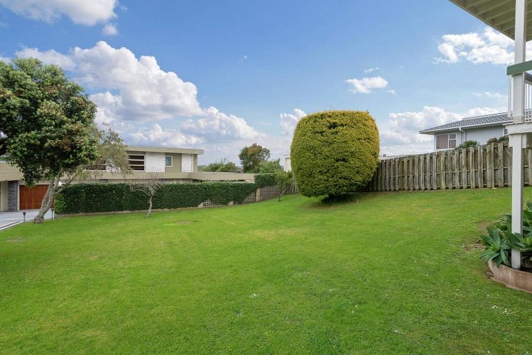 Photo of property in 99 Waller Avenue, Bucklands Beach, Auckland, 2012