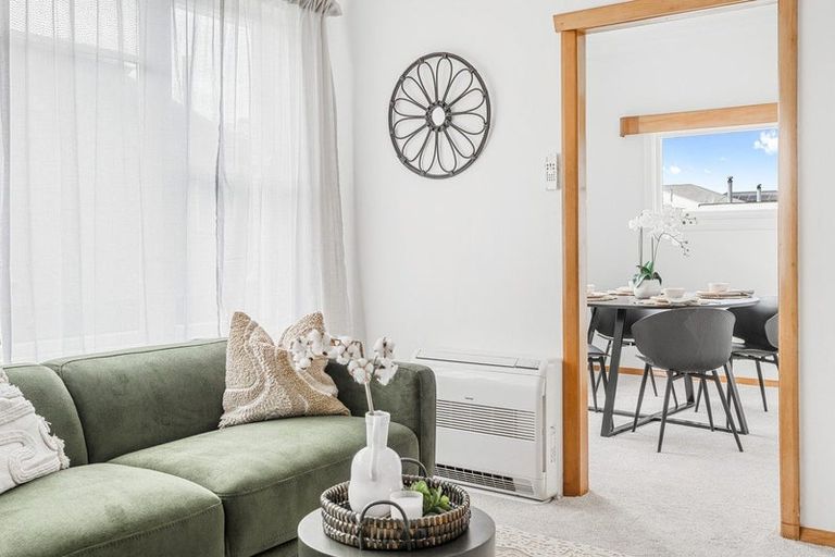 Photo of property in 57 Hargest Crescent, Saint Kilda, Dunedin, 9012