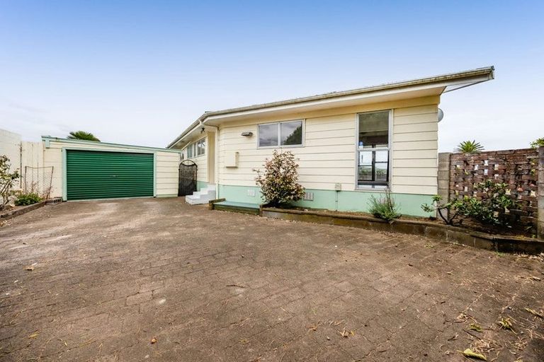 Photo of property in 7a Oleander Place, Bell Block, New Plymouth, 4312
