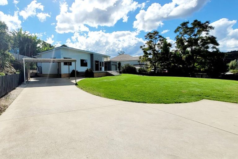 Photo of property in 36 Beach Road, Onerahi, Whangarei, 0110