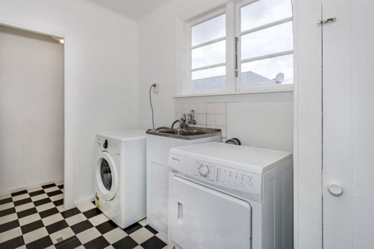 Photo of property in 27 Hillier Place, Spreydon, Christchurch, 8024