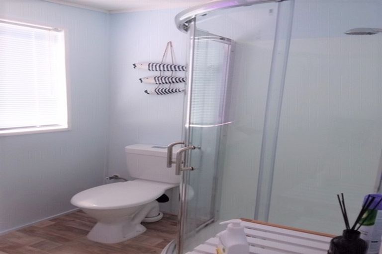 Photo of property in 37 Seaforth Road, Waihi Beach, 3611