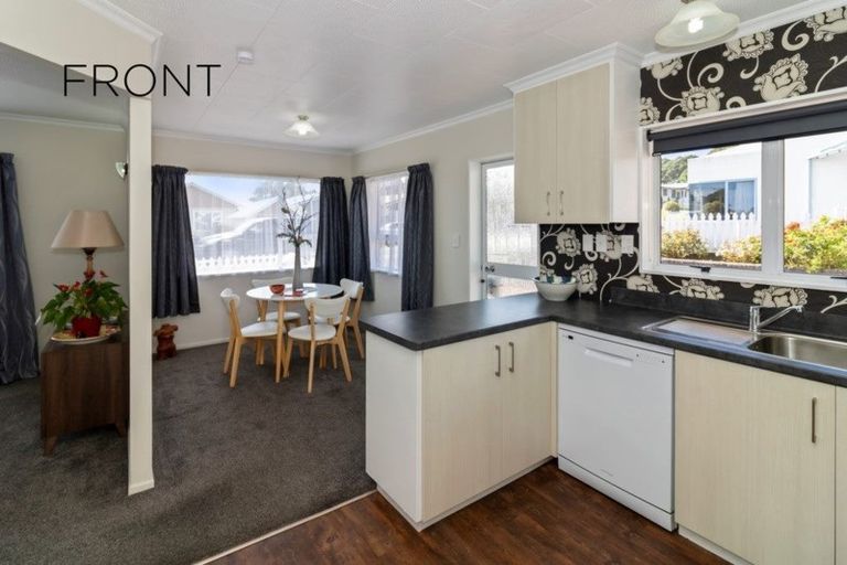 Photo of property in 21 Bulteel Street, New Plymouth, 4310