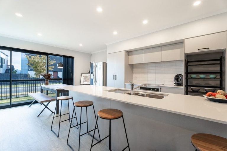 Photo of property in 20 George West Square West, Wigram, Christchurch, 8025