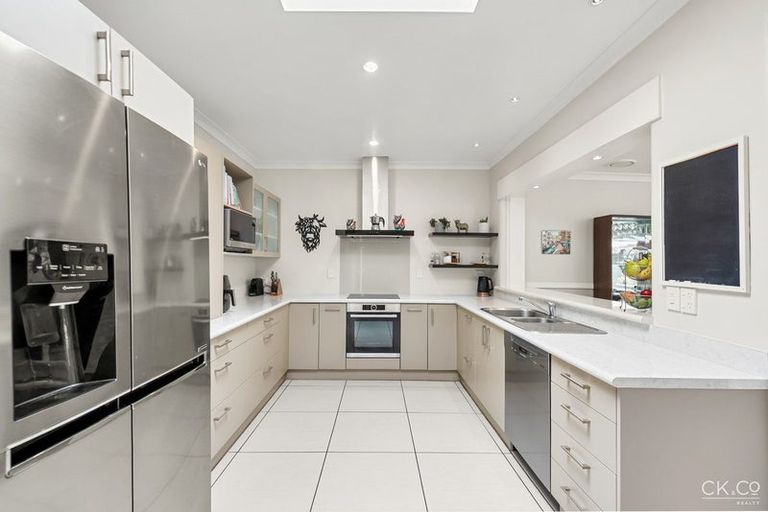 Photo of property in 144 Riverside Drive, Waiwhetu, Lower Hutt, 5010