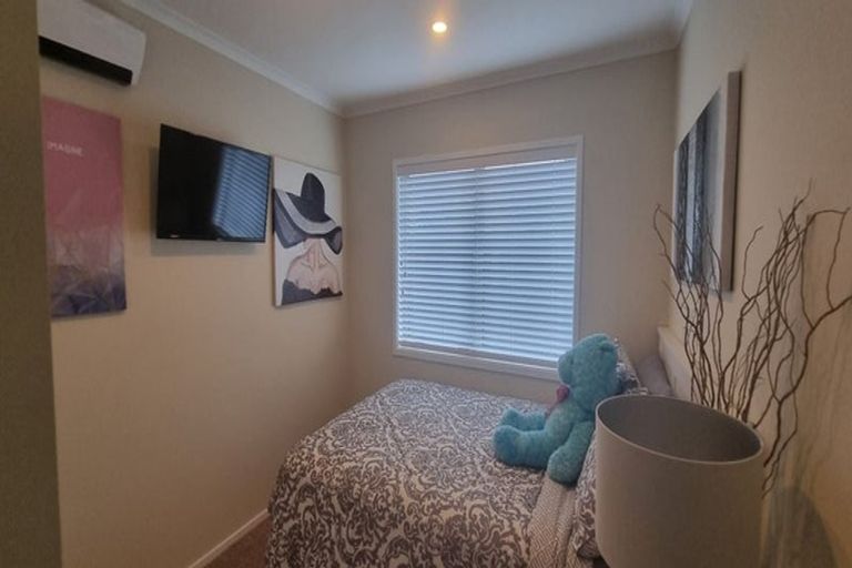 Photo of property in 82 Golden Sands Drive, Papamoa Beach, Papamoa, 3118