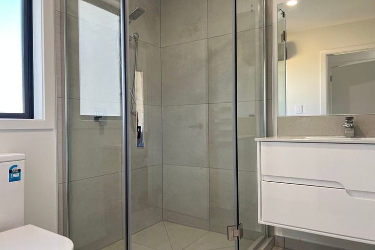 Photo of property in 1 Clonbern Place, Upper Riccarton, Christchurch, 8041