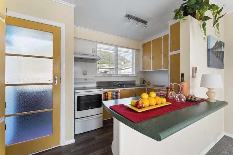 Photo of property in 46 York Street, Picton, 7220