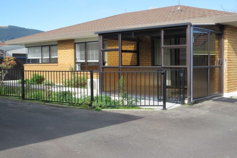 Photo of property in 2/32 Andrew Street, Stoke, Nelson, 7011