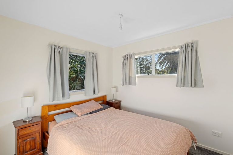 Photo of property in 24 Te Miti Street, Paekakariki, 5034