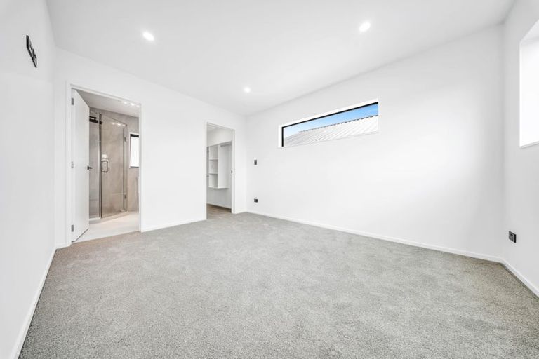 Photo of property in 7b Waimai Avenue, Weymouth, Auckland, 2103