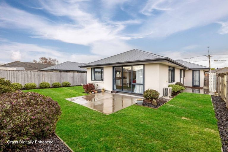 Photo of property in 33a Hargood Street, Woolston, Christchurch, 8062