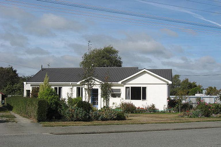 Photo of property in 11 Paul Street, Waimate, 7924