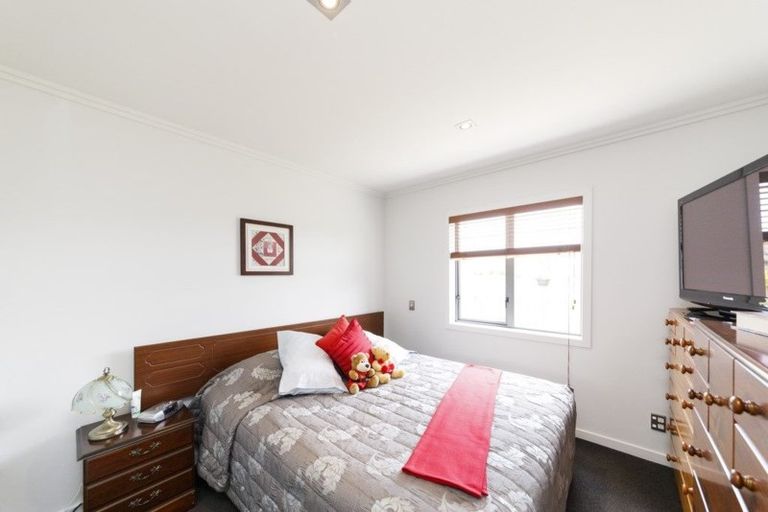 Photo of property in 23a Rosalie Terrace, Kelvin Grove, Palmerston North, 4414