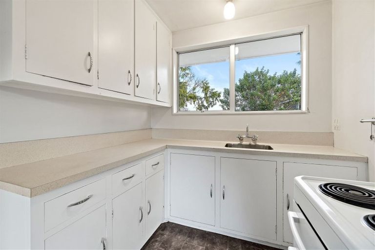 Photo of property in 9 Barrowclough Street, Hoon Hay, Christchurch, 8025