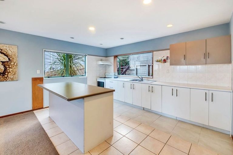 Photo of property in 81 Garton Drive, Massey, Auckland, 0614