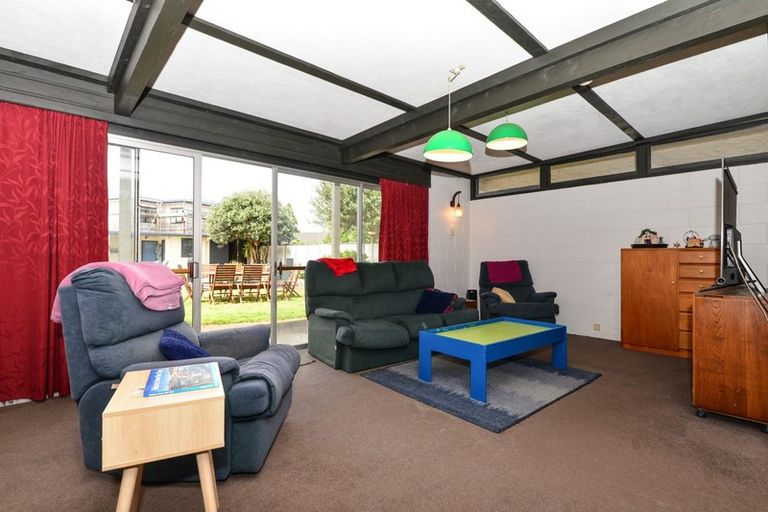 Photo of property in 112 Mansel Avenue, Hillcrest, Hamilton, 3216