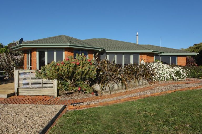 Photo of property in 112c Newton Road, Raglan, Te Mata, 3894