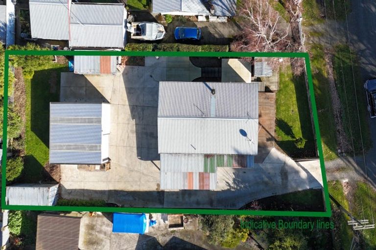 Photo of property in 29 Rochfort Street, Otane, 4202