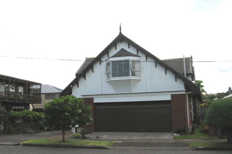 Photo of property in 3a Garden Terrace, Devonport, Auckland, 0624