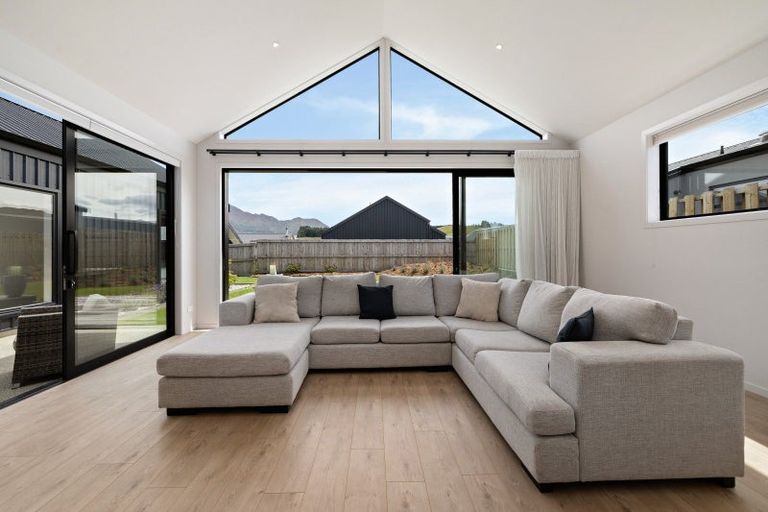 Photo of property in Northlake, 15 Riverslea Road, Wanaka, 9305