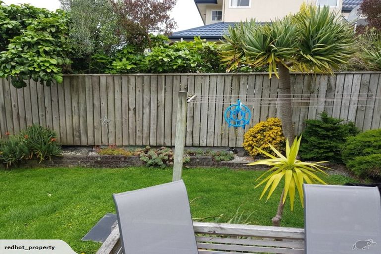 Photo of property in 1 Ridley Green, Churton Park, Wellington, 6037