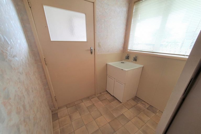 Photo of property in 15 Kent Terrace, Taradale, Napier, 4112