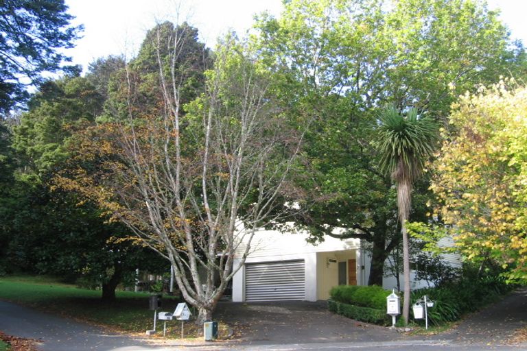 Photo of property in 7 Tiniroa Grove, Silverstream, Upper Hutt, 5019