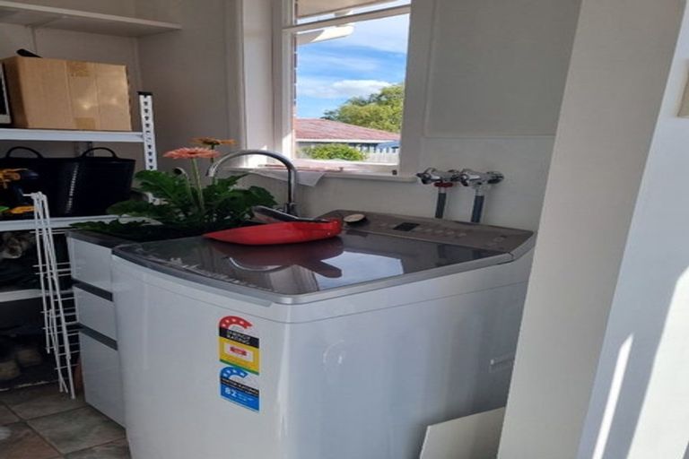 Photo of property in 7 Frederick Street, Carterton, 5713