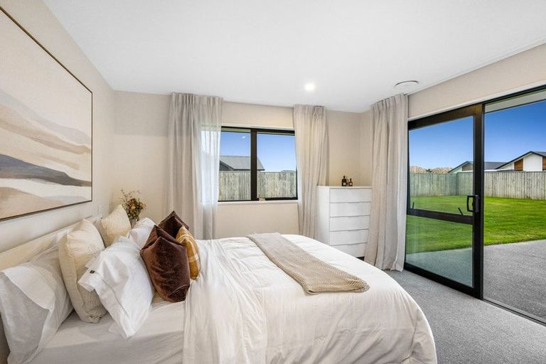 Photo of property in 66 Ridgeland Way, West Melton, 7618