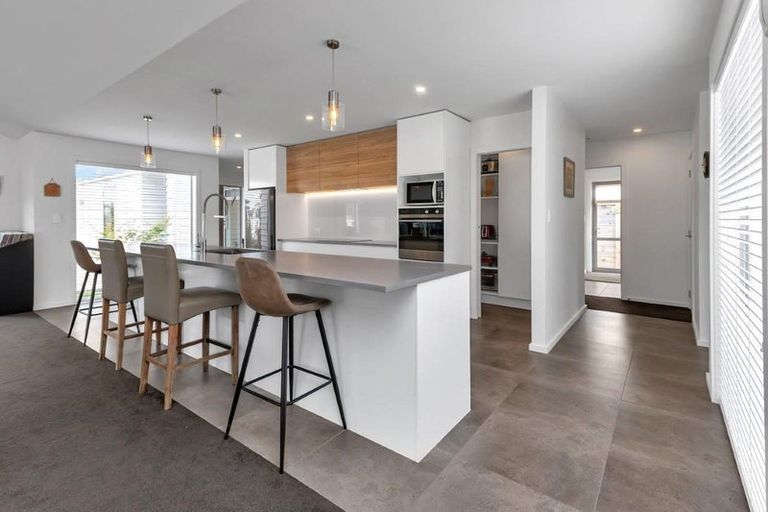 Photo of property in 68 Stace Hopper Drive, One Tree Point, 0118