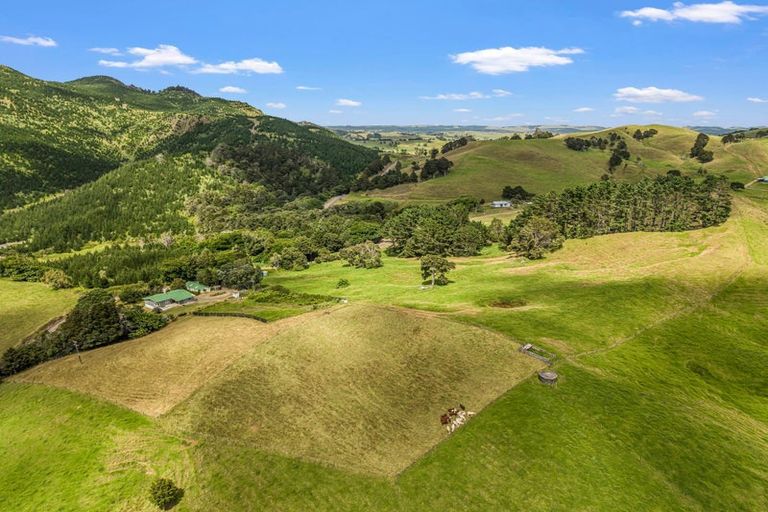 Photo of property in 2136 Waihue Road, Mamaranui, Dargaville, 0372
