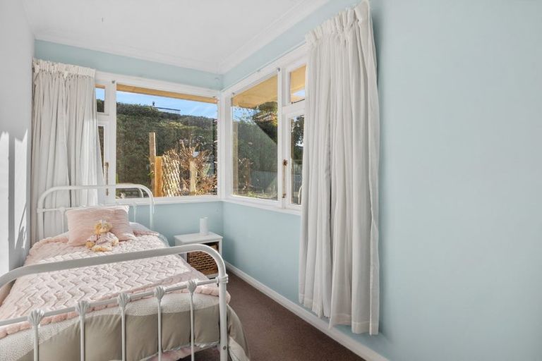 Photo of property in 154 Easther Crescent, Kew, Dunedin, 9012