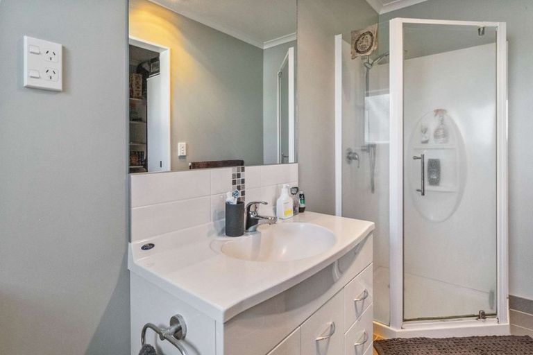 Photo of property in 503a Devonport Road, Tauranga South, Tauranga, 3112