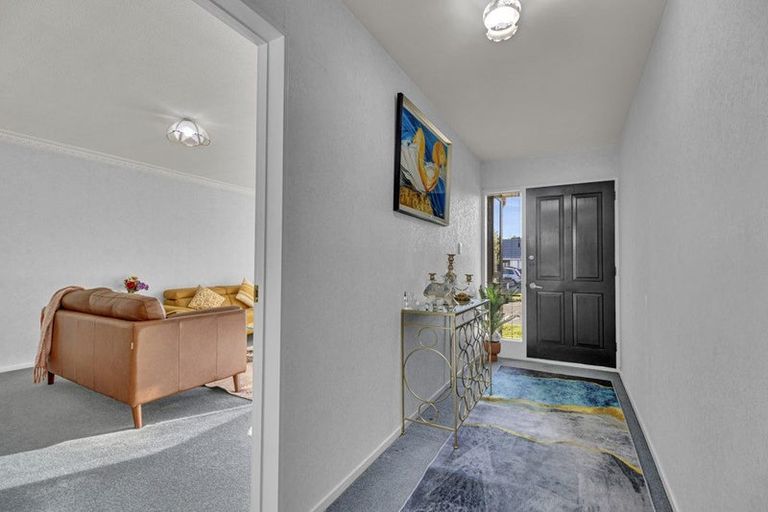 Photo of property in Carmichael Courts, 13/14 Wharenui Road, Upper Riccarton, Christchurch, 8041