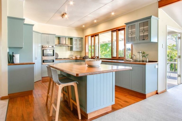 Photo of property in 978 Puketapu Road, Puketapu, Napier, 4182
