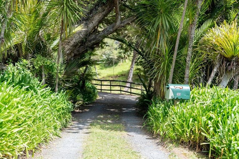 Photo of property in 189 School Road, Waimauku, 0881