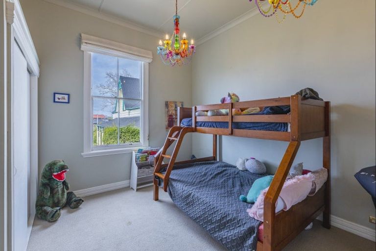 Photo of property in 5 Saint Marys Road, Waipukurau, 4200