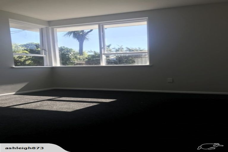 Photo of property in 40 Inwoods Road, Parklands, Christchurch, 8083