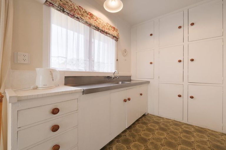 Photo of property in 8a Carisbrooke Street, Katikati, 3129