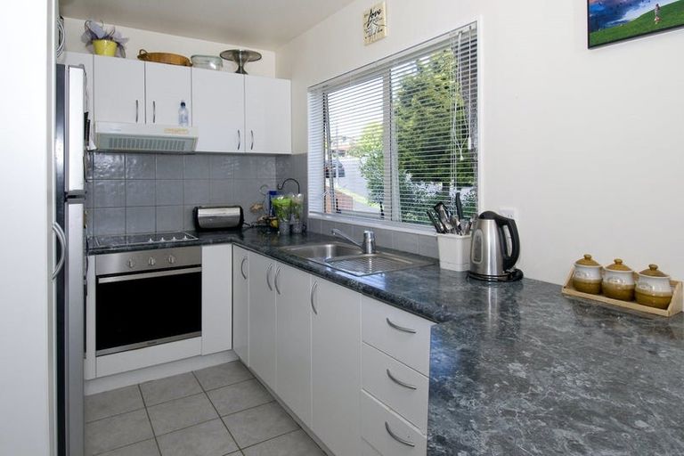 Photo of property in 37 Nevada Avenue, Pakuranga Heights, Auckland, 2010