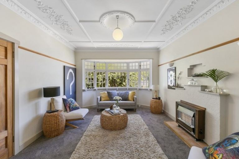 Photo of property in 76 Darlington Road, Miramar, Wellington, 6022