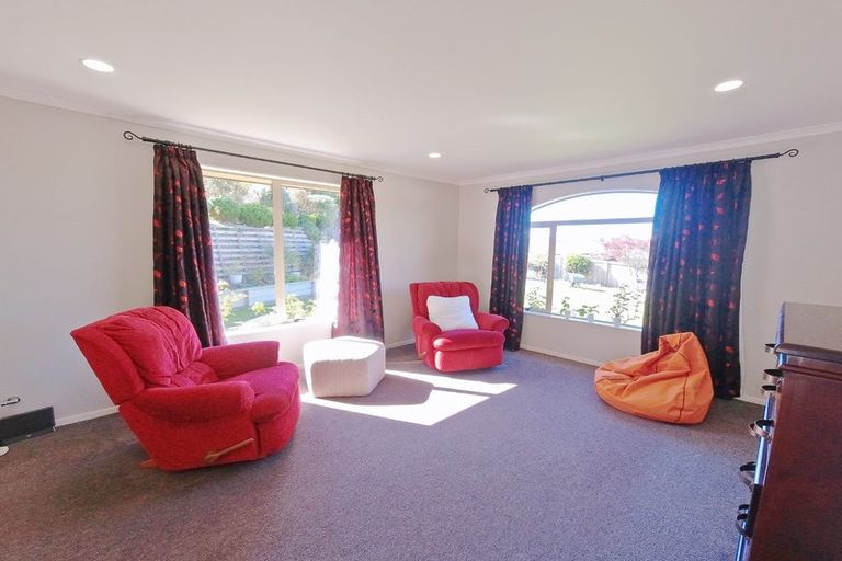 Photo of property in 96 Ayrshire Drive, Grandview Heights, Hamilton, 3200