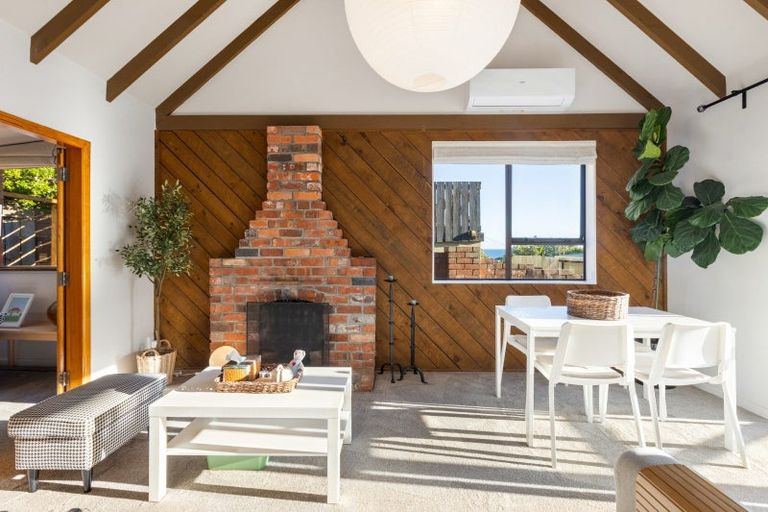 Photo of property in 2b Happy Valley Road, Owhiro Bay, Wellington, 6023