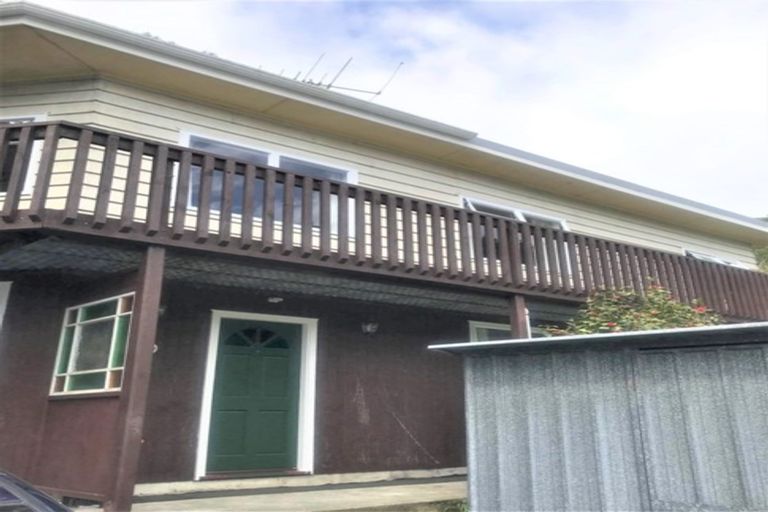 Photo of property in 47a Elmslie Road, Pinehaven, Upper Hutt, 5019