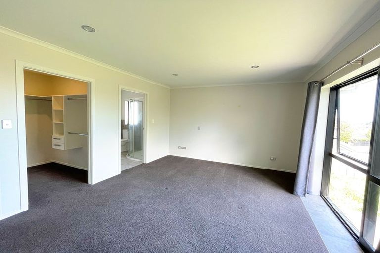 Photo of property in 34 Longbow Terrace, Flagstaff, Hamilton, 3210