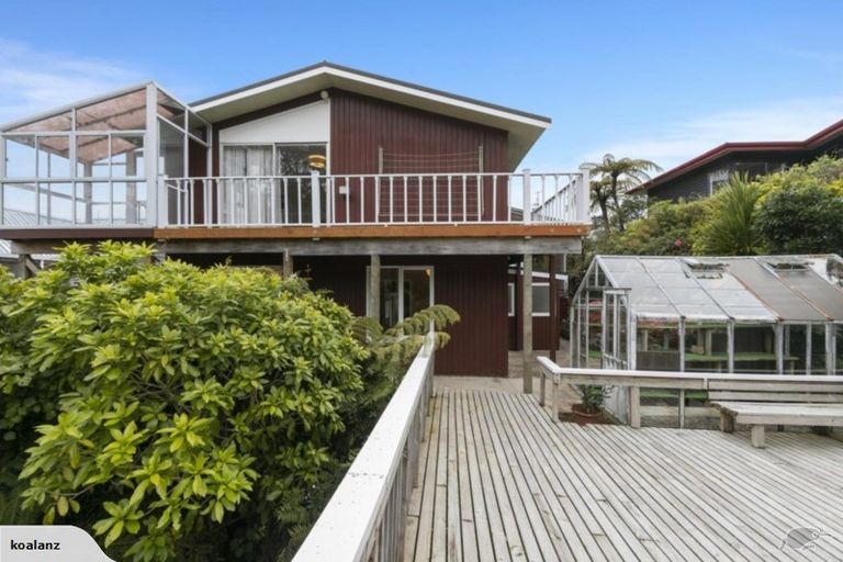 Photo of property in 46 Harbour View Road, Harbour View, Lower Hutt, 5010