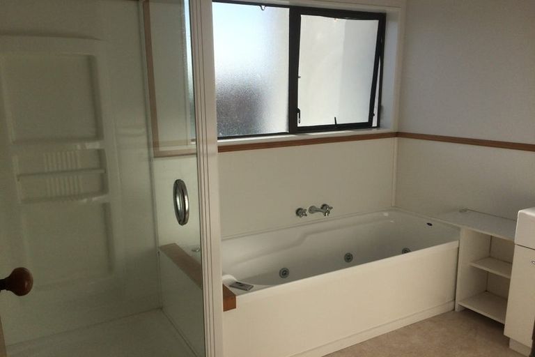 Photo of property in 465 Marine Parade, Napier South, Napier, 4110