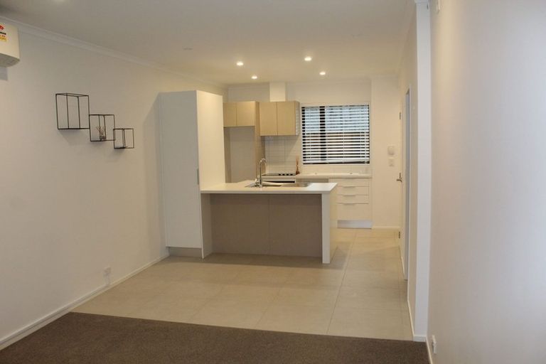 Photo of property in 24a Titoki Street, Te Atatu Peninsula, Auckland, 0610